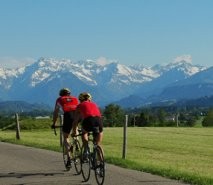Gehen Sie wandern bei Ihrem Urlaub in den Bergen in Bad Hindelang. Gehen Sie wandern bei Ihrem Urlaub in den Bergen in Bad Hindelang.